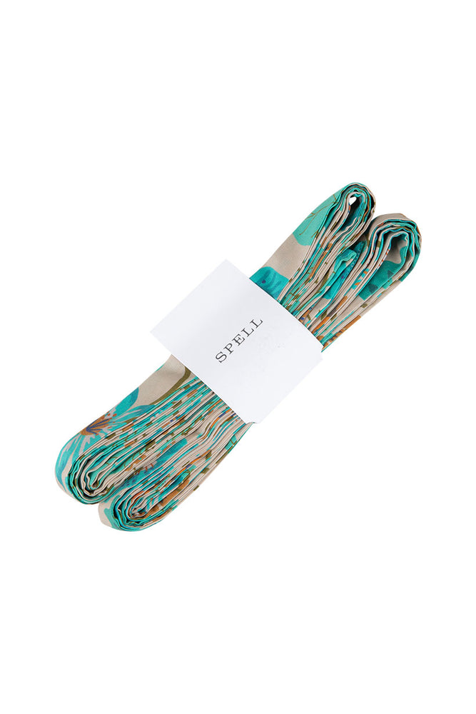 Goldie Laces